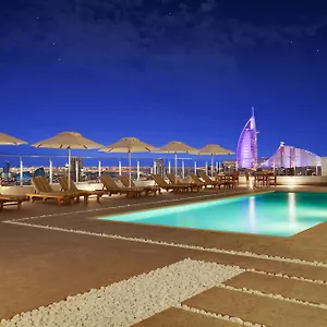 Lemon Tree Hotel, Jumeirah Szálloda Dubaj